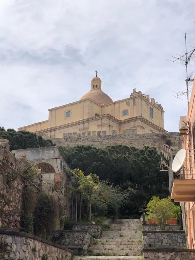 B&B Borgiarooms Milazzo Exterior photo